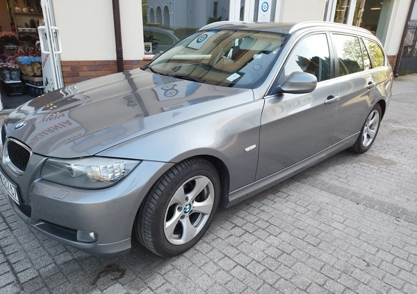 BMW Seria 3 cena 29500 przebieg: 337000, rok produkcji 2011 z Brwinów małe 92